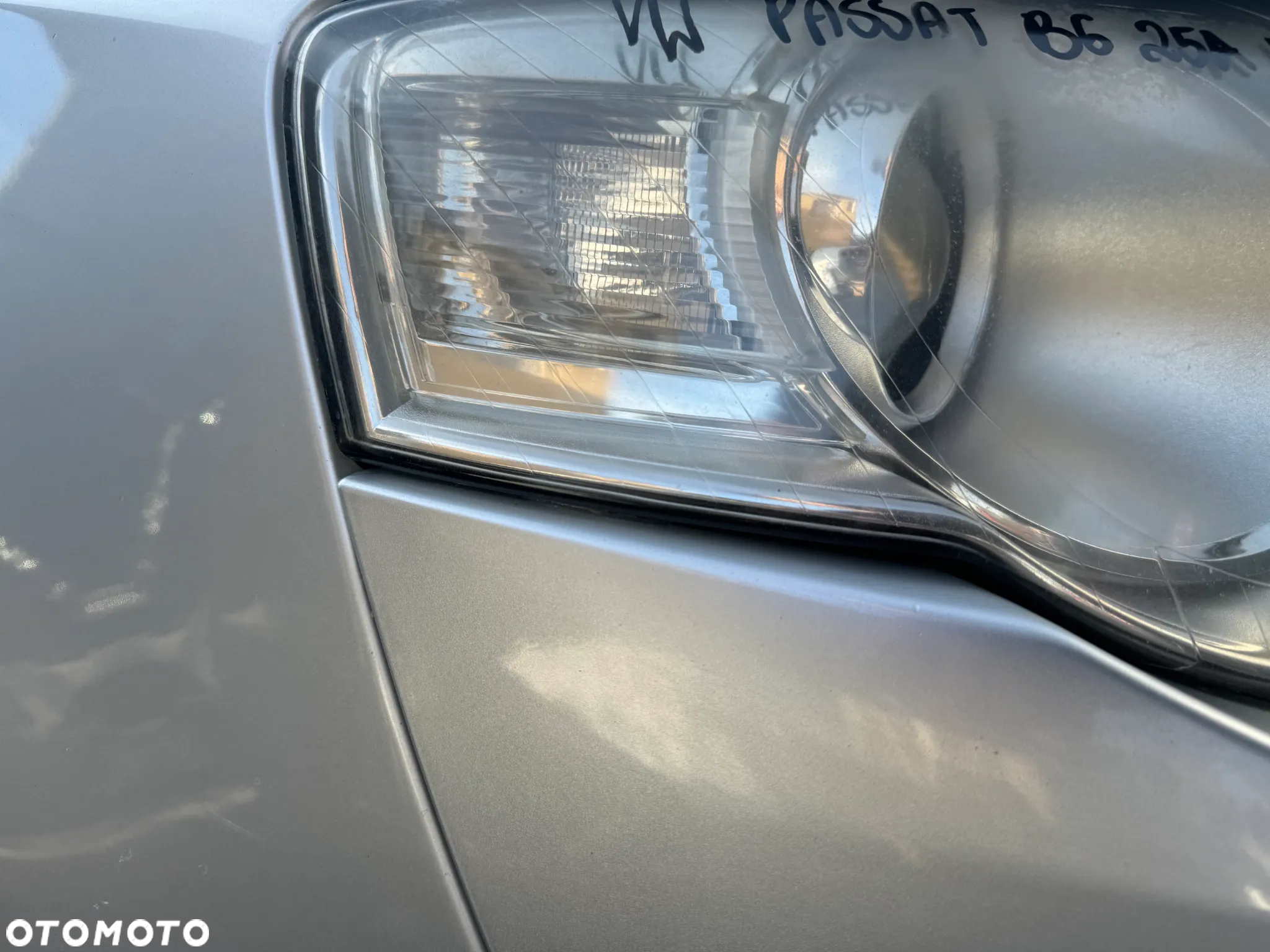 VW PASSAT B6 LAMPA PRAWA PRZEDNIA PRAWY PRZÓD - 2