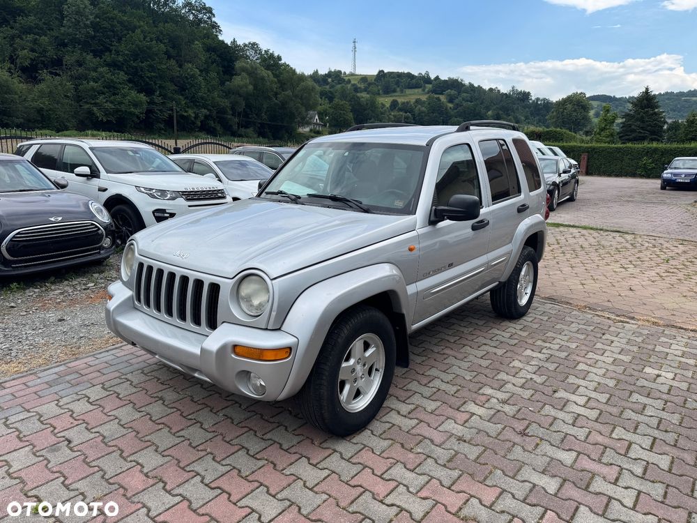 Jeep Cherokee - 1