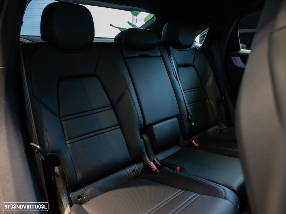 Porsche Cayenne Coupé S E-Hybrid - 44