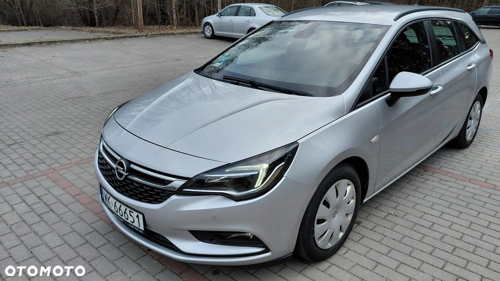 Opel Astra 1.6 CDTI Enjoy S&S - 1
