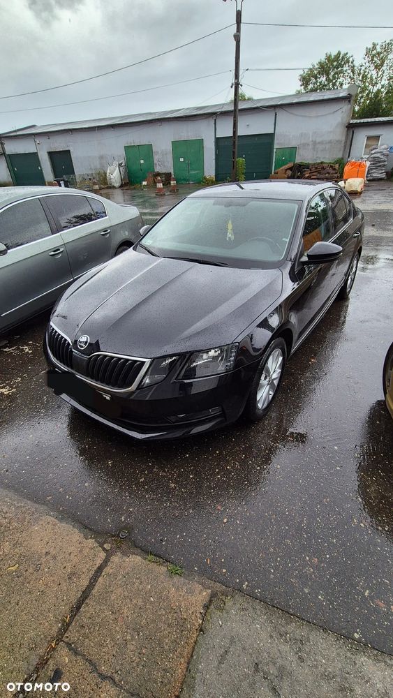 Skoda Octavia - 1