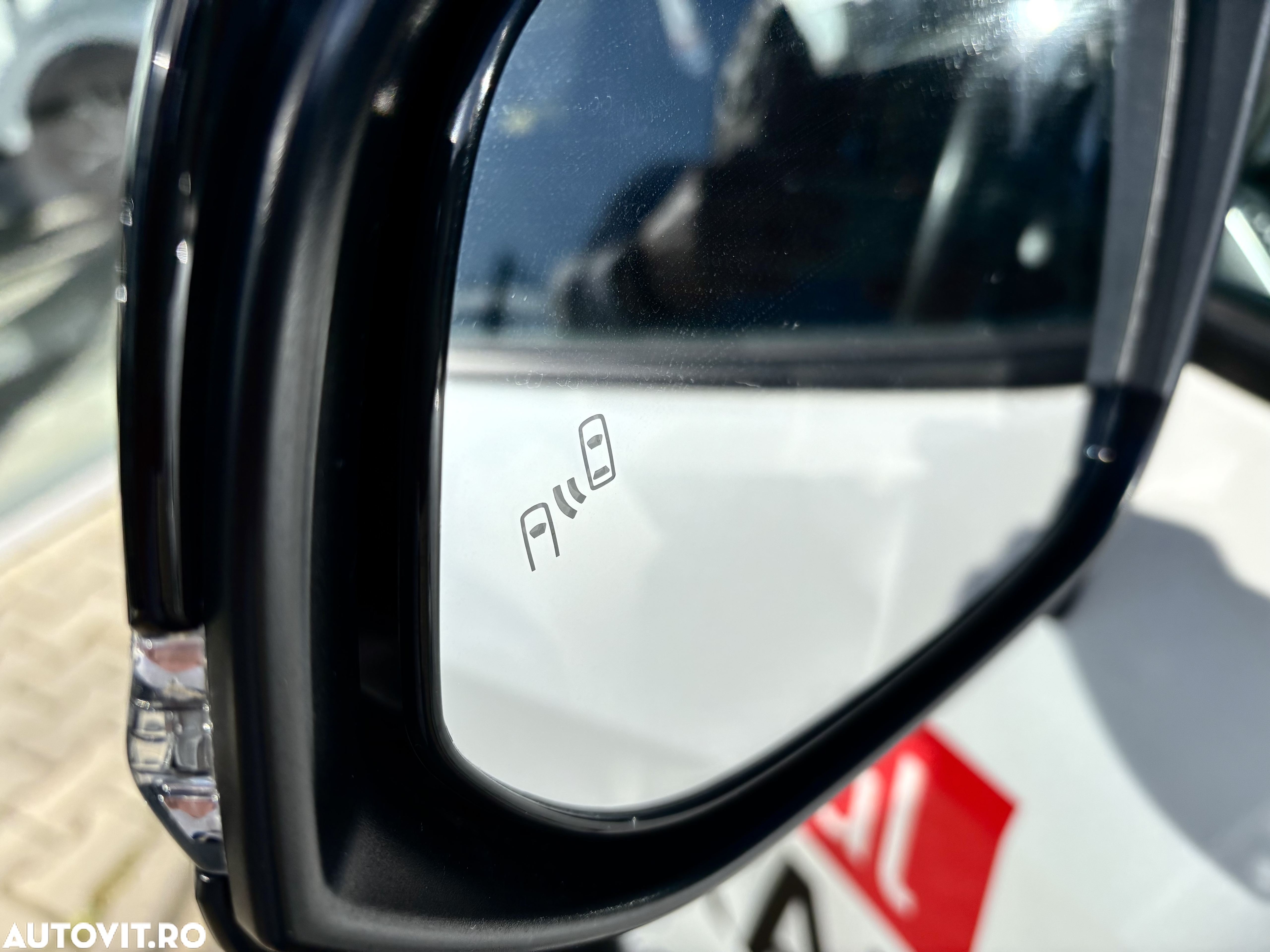 Toyota RAV4 2.5 PHEV VVT-iE 4x4 Style Bi-Tone - 21