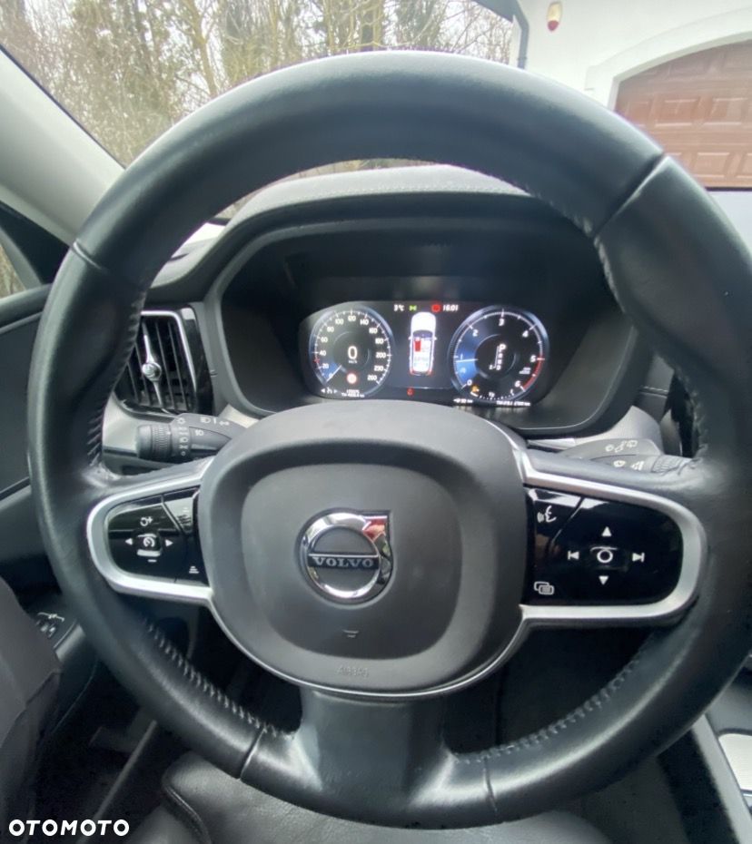 Volvo XC 60 D5 SCR AWD Inscription - 18