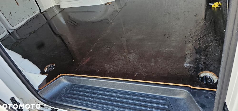 Volkswagen T.6 2.0 TDI 150 KM TRANSPORTER - 18