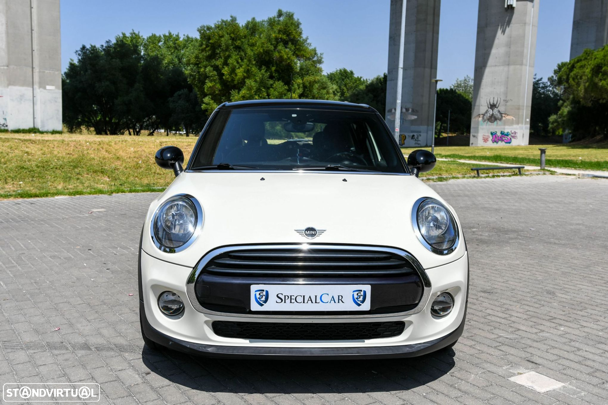 MINI 5 Portas Cooper D - 2