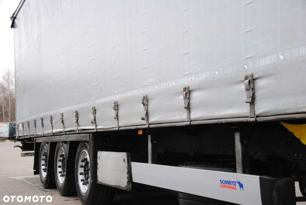 Schmitz Cargobull Varios Mega, podnoszona oś - 11