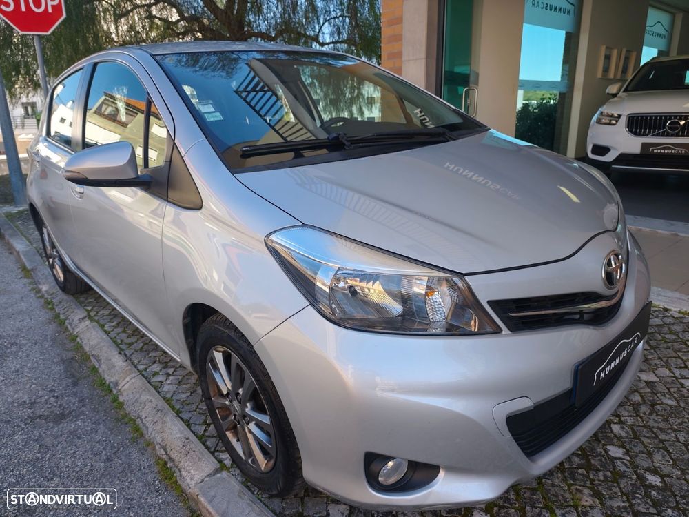 Toyota Yaris 1.0 VVT-i Comfort +PS Style +P.Techno - 11