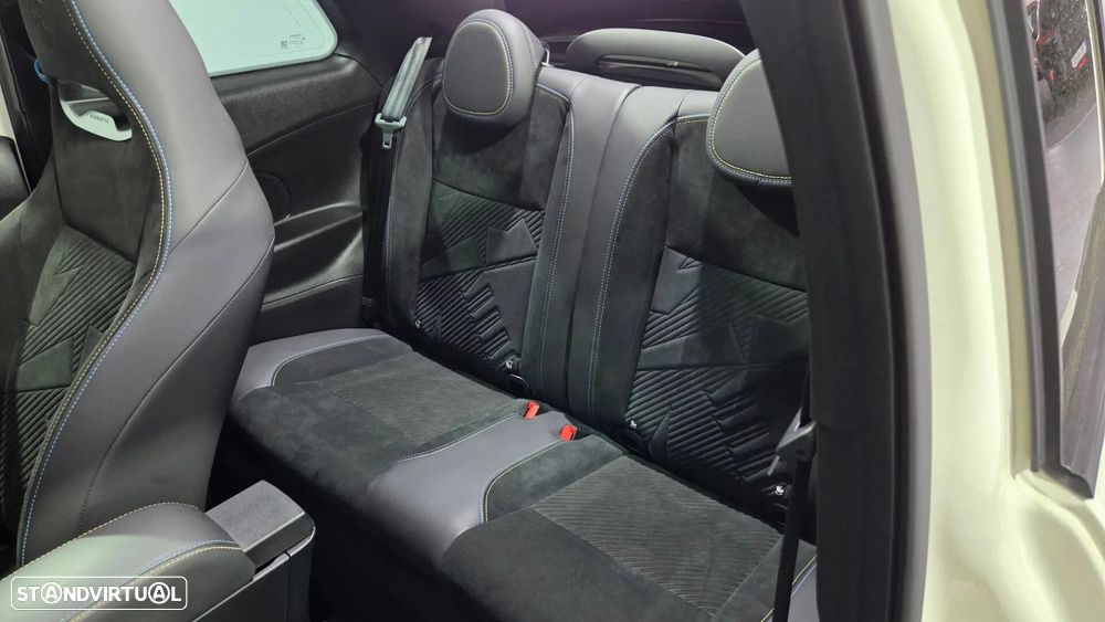 Abarth 500e C Scorpionissima - 18