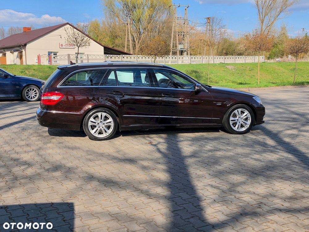 Mercedes-Benz Klasa E 250 CDI DPF BlueEFFICIENCY Avantgarde - 6