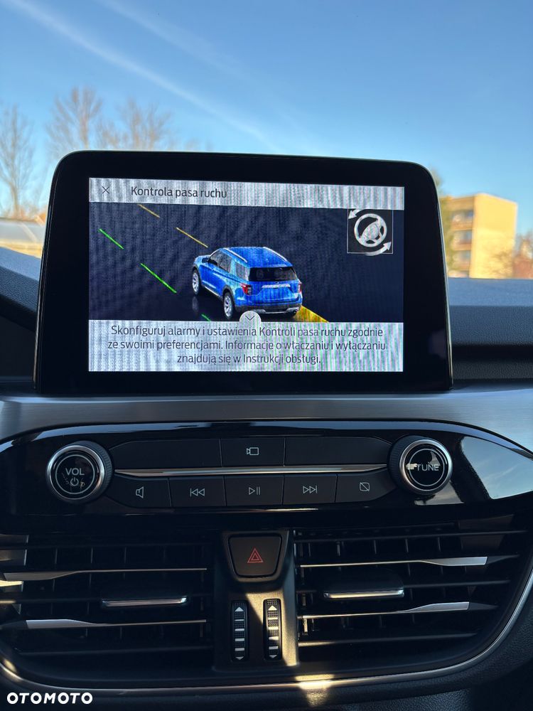 Ford Kuga 2.5 FHEV FWD Titanium - 23