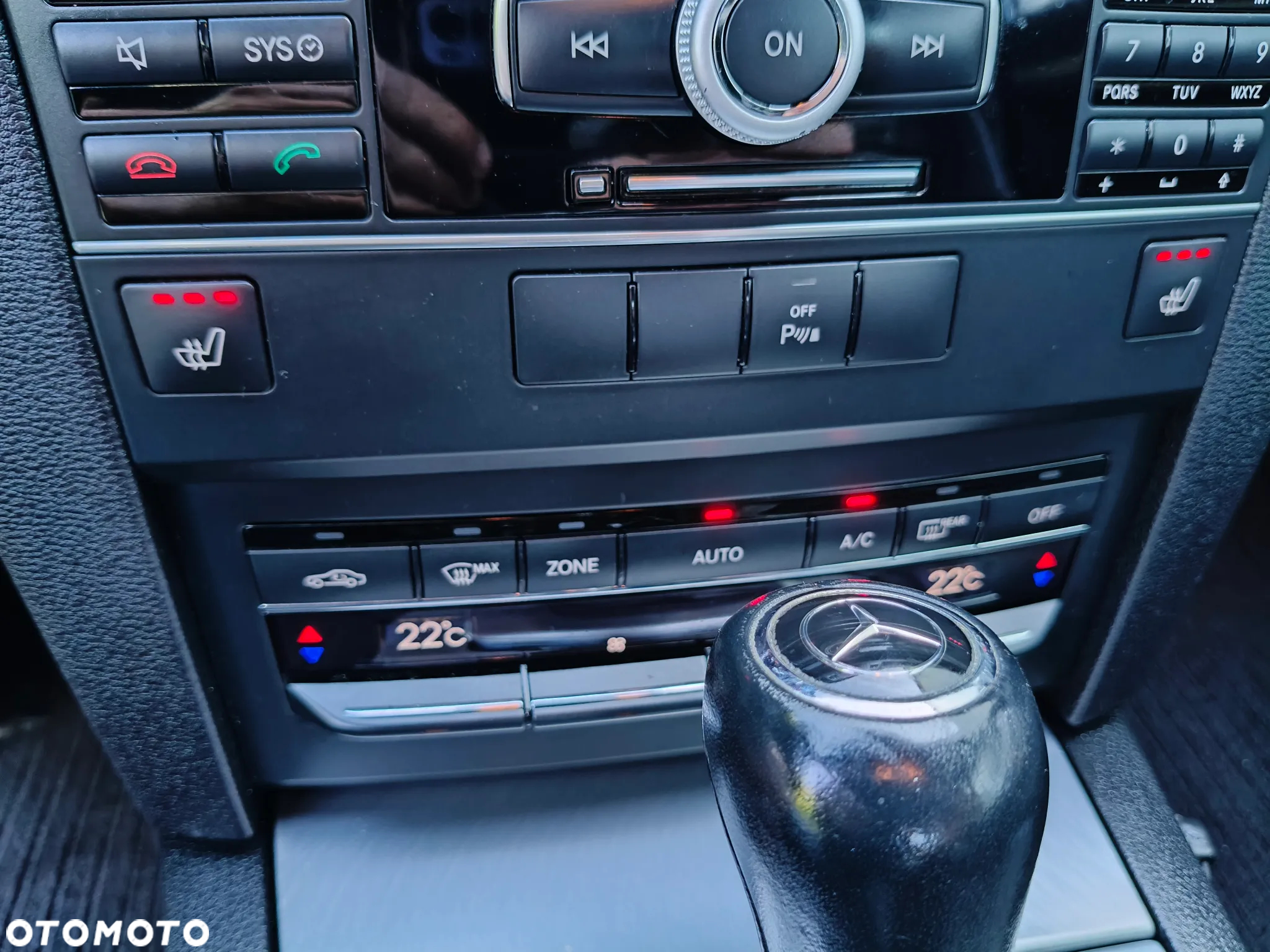 Mercedes-Benz Klasa E 220 CDI Coupe 7G-TRONIC - 3