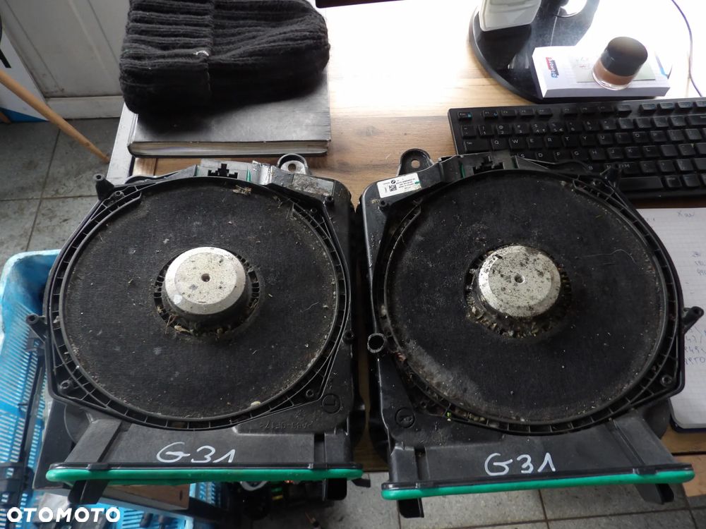 BMW - G31 , G30 - GŁOŚNIK NISKOTONOWY - PRAWY/LEWY - CENA ZA 1 SZT - 9395862  9395861 - 1