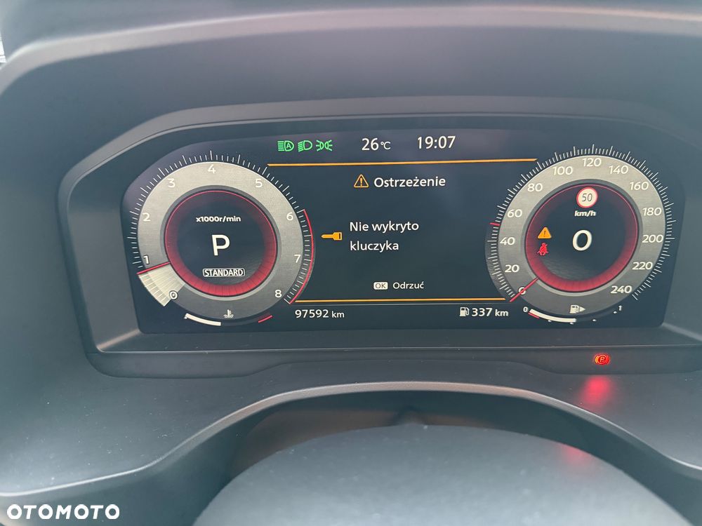 Nissan Qashqai 1.3 DIG-T MHEV Xtronic N-Connecta - 8