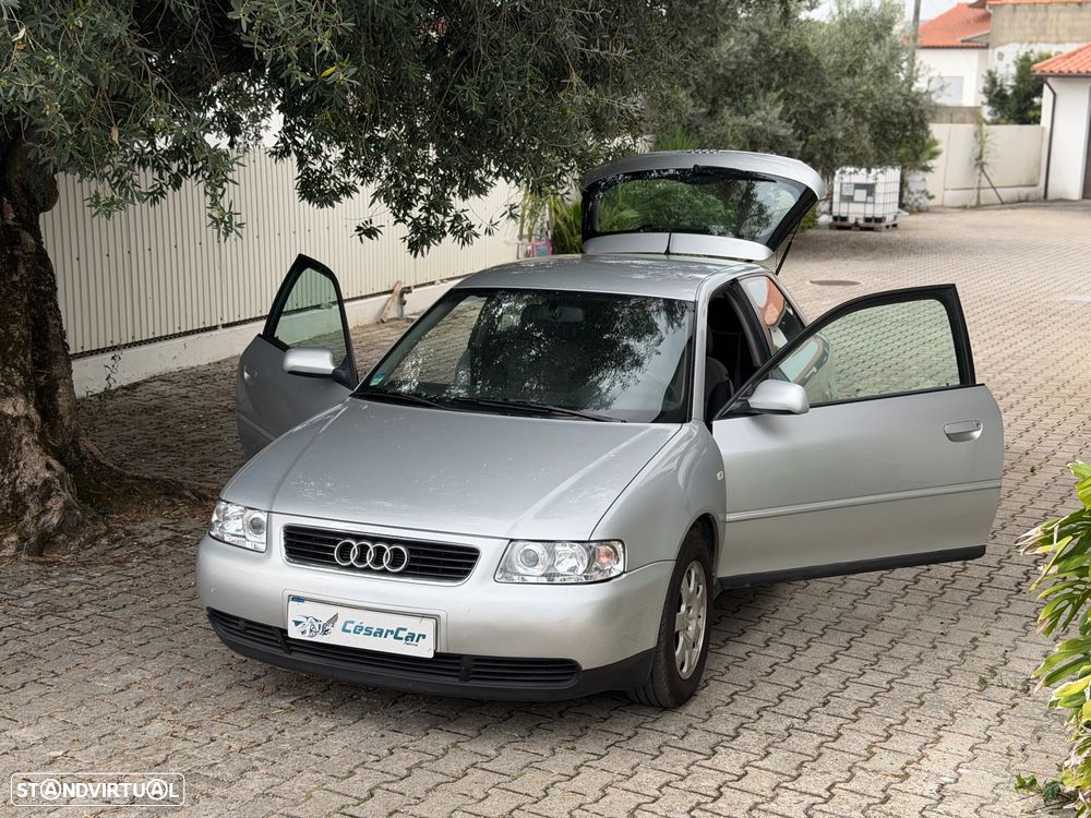 Audi A3 1.6 Attraction - 21