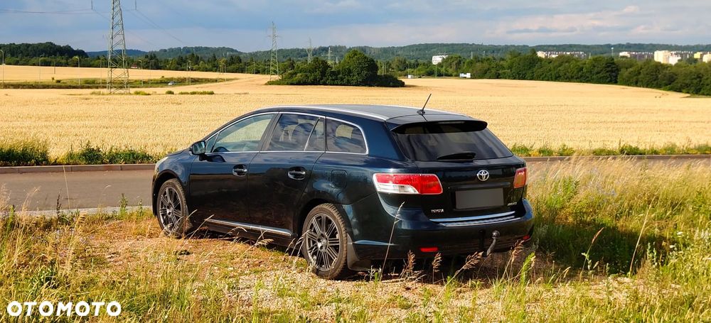 Toyota Avensis 2.0 Premium MS - 14