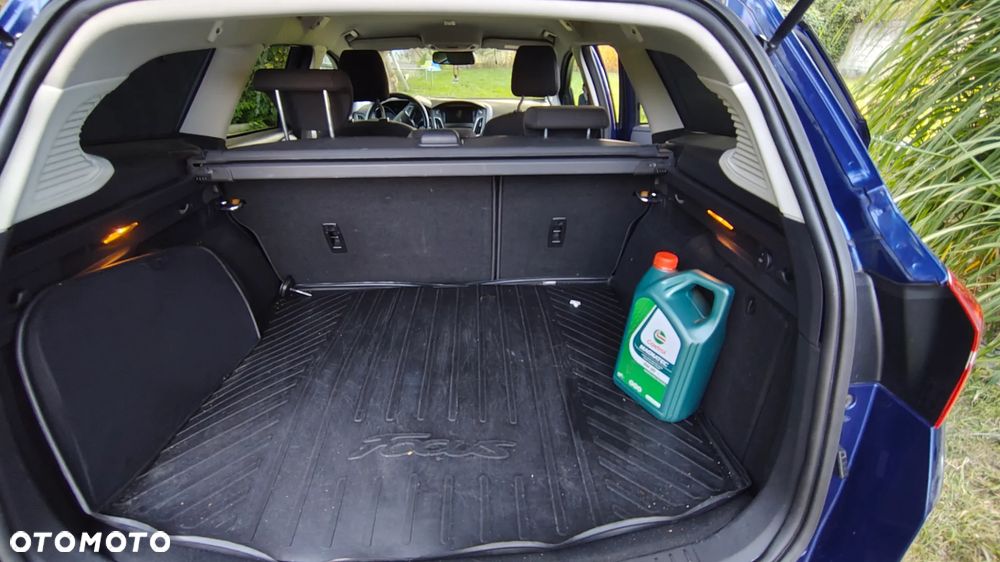 Ford Focus 1.5 EcoBoost Titanium ASS - 9