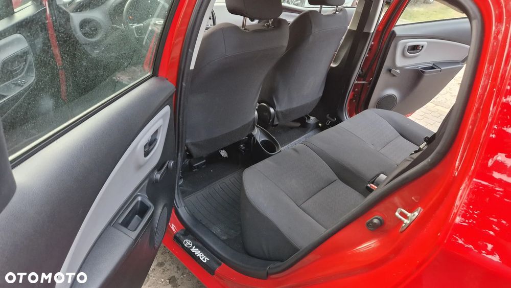 Toyota Yaris 1.0 Active - 12