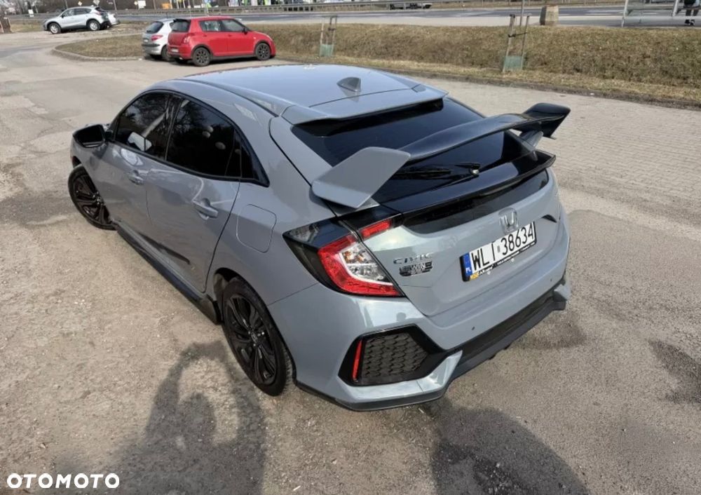 Honda Civic 1.5 i-VTEC Turbo CVT Sport - 9