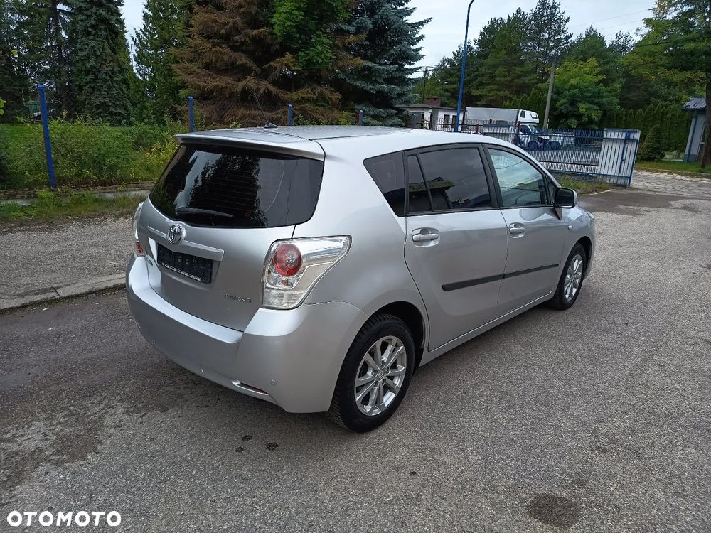 Toyota Verso 1.8 Travel - 3