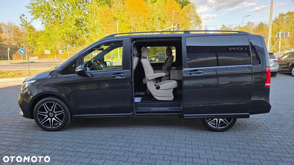 Mercedes-Benz Klasa V 300 d lang 4Matic 9G-TRONIC Avantgarde - 15