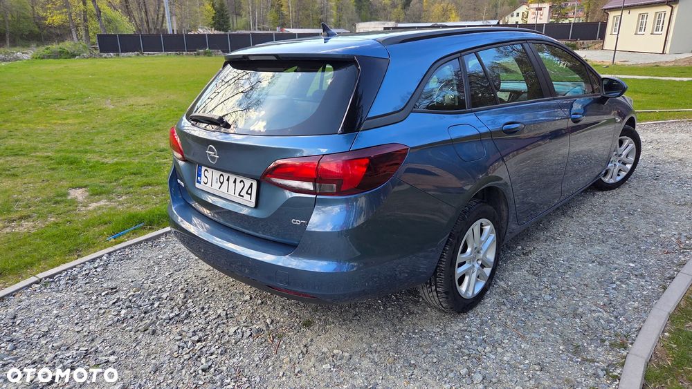 Opel Astra 1.6 CDTI Dynamic S&S - 26