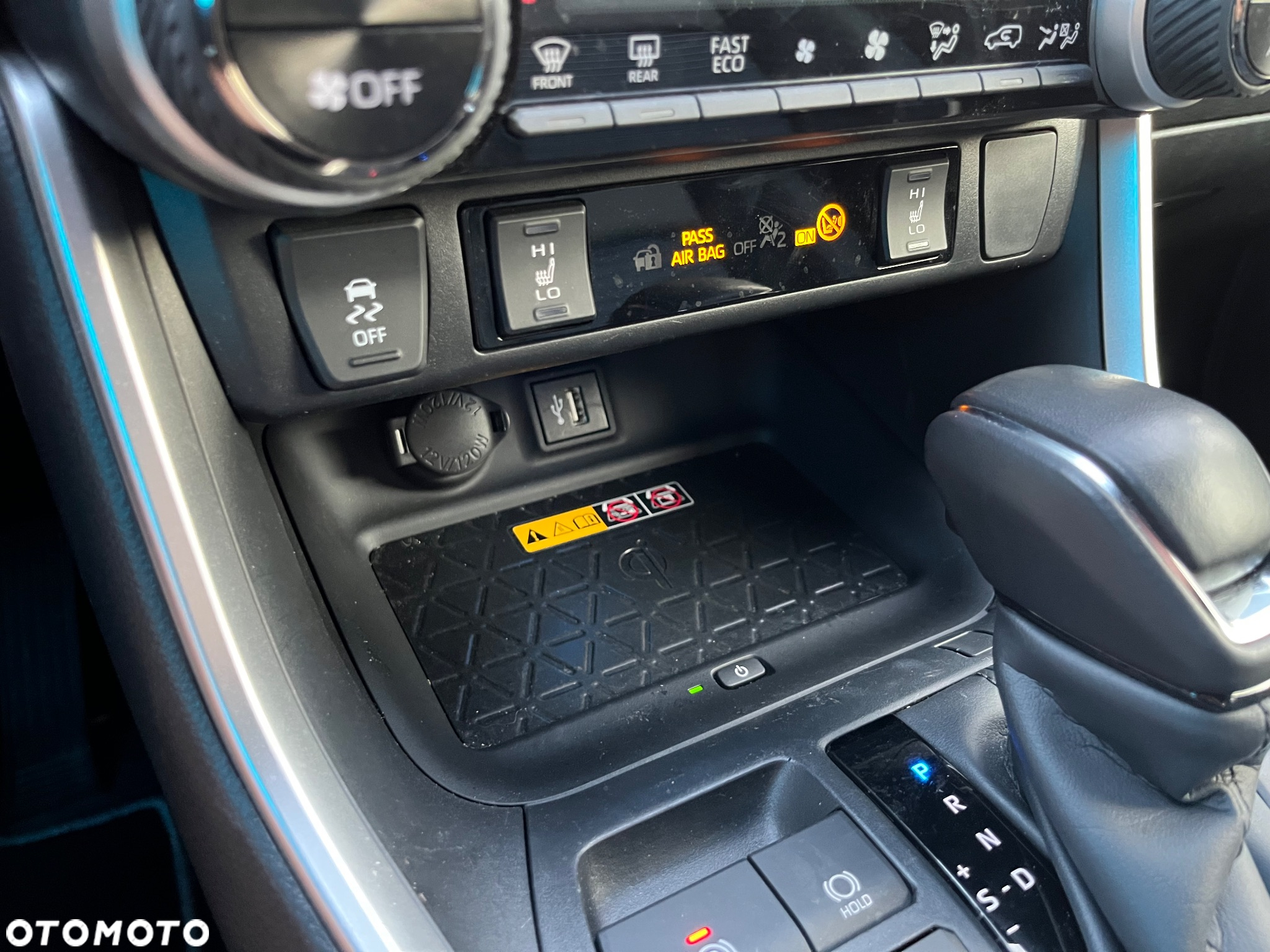 Toyota RAV4 2.5 Hybrid Selection 4x2 - 22