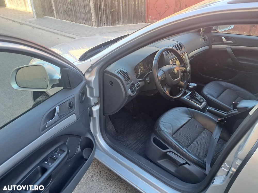 Skoda Octavia 2.0 TDI DPF DSG Sport Edition - 8