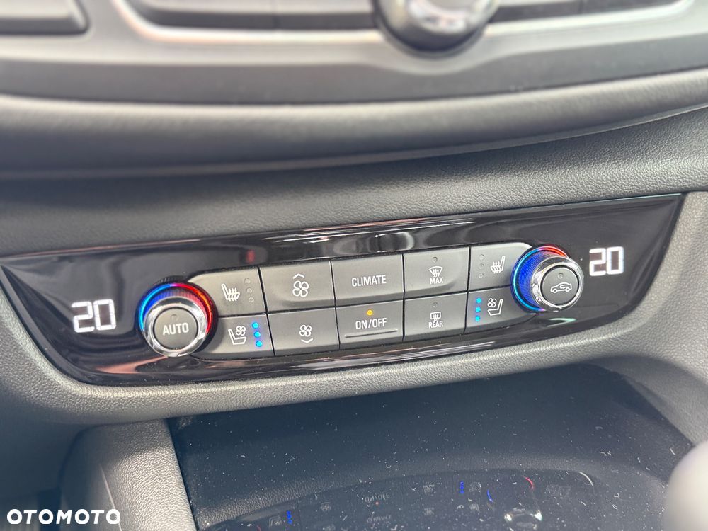 Opel Insignia 2.0 CDTI automatik Innovation - 20