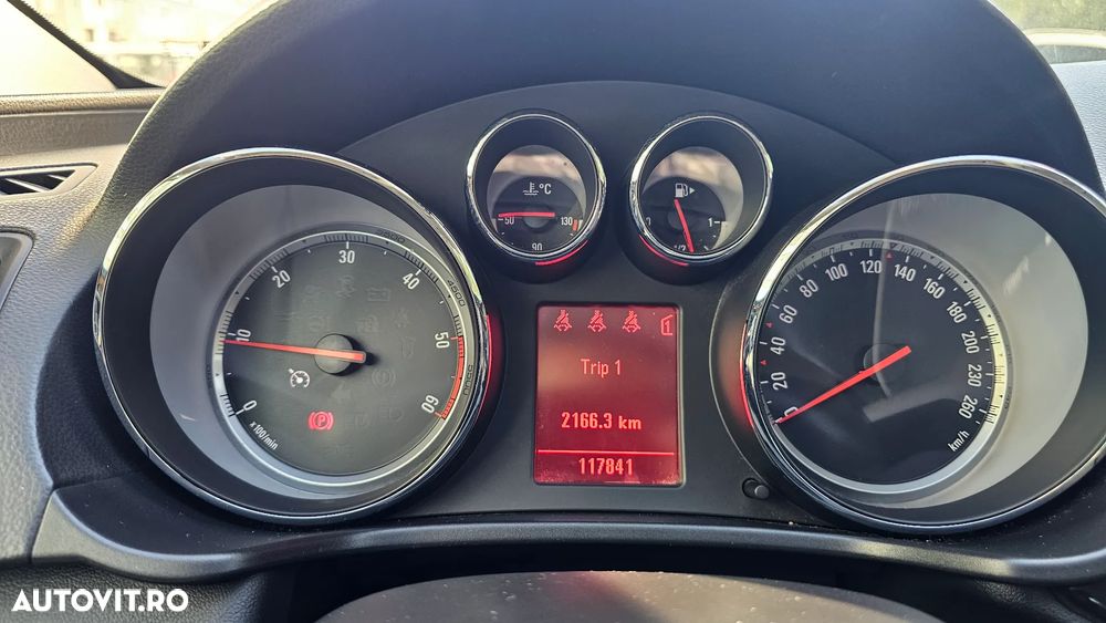 Opel Astra - 1