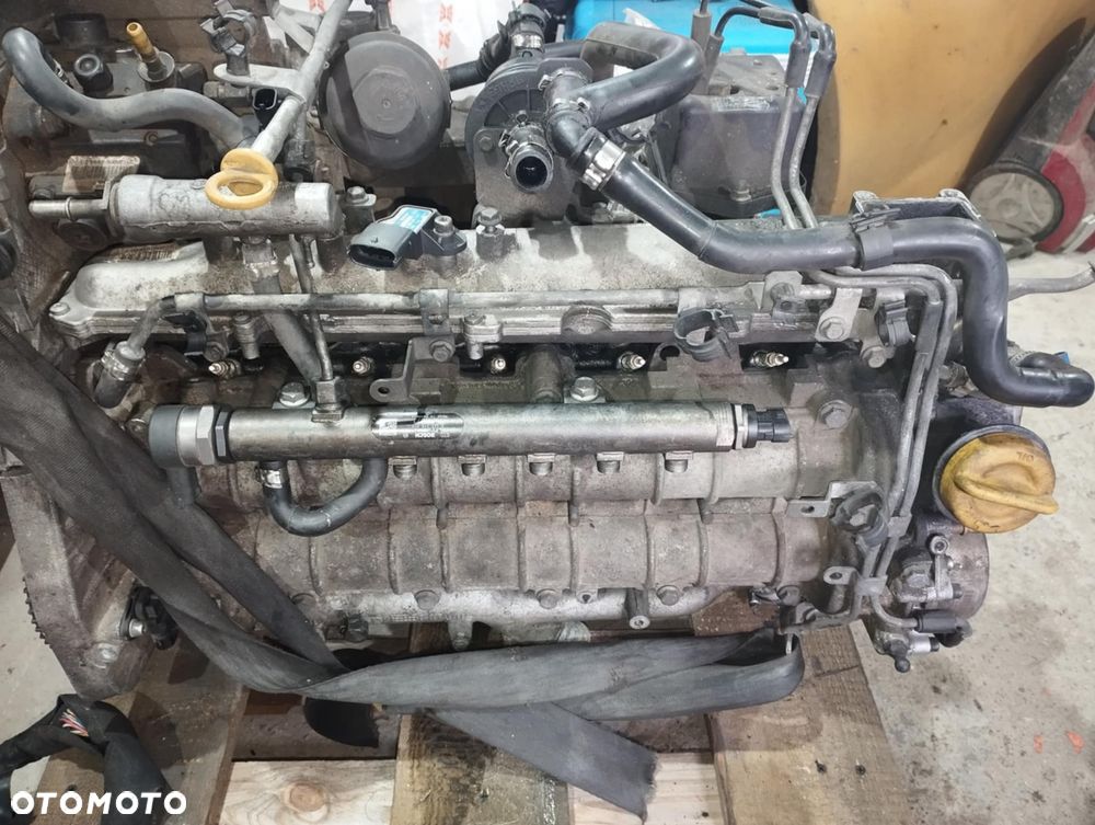 Alfa Romeo 159 2,4 JTD silnik - 1