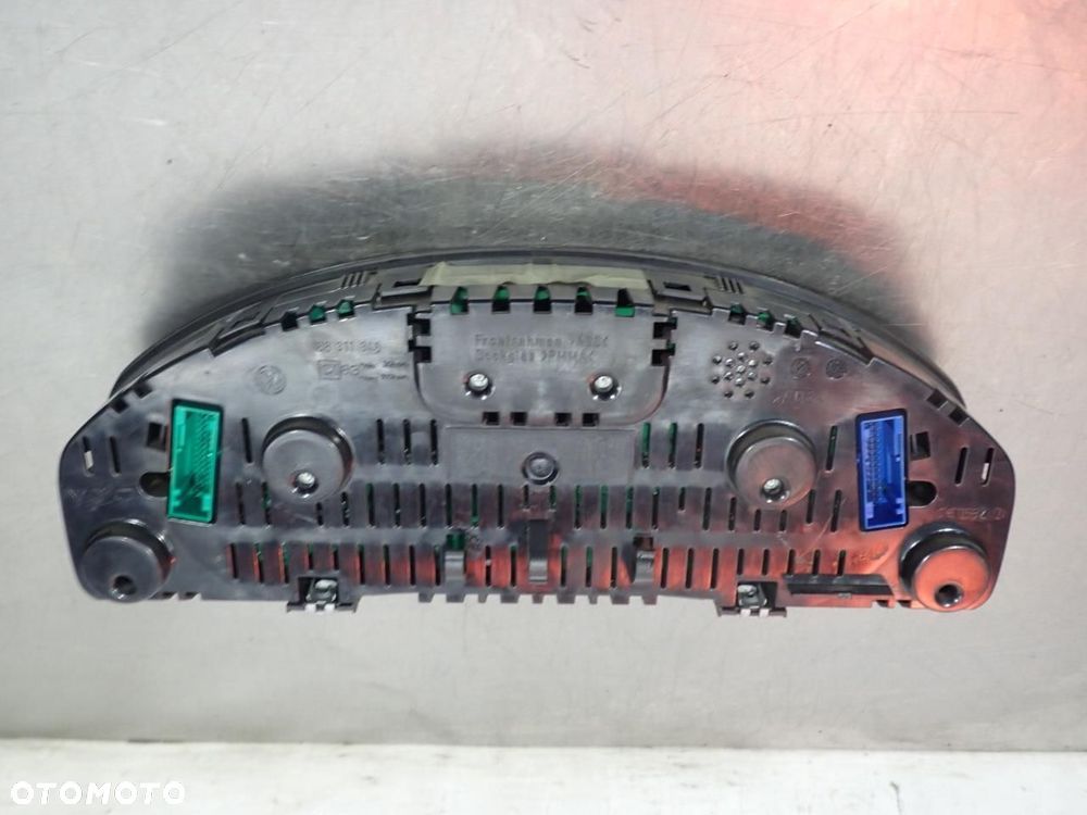 LICZNIK VOLKSWAGEN T5 88311346 - 3