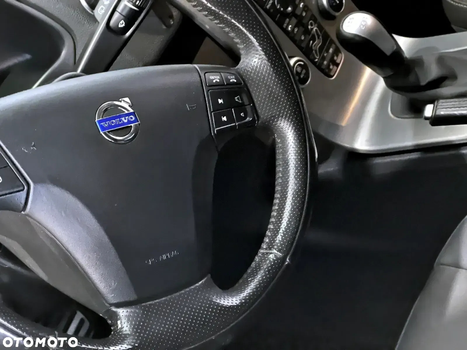 Volvo V50 D2 R-Design - 24