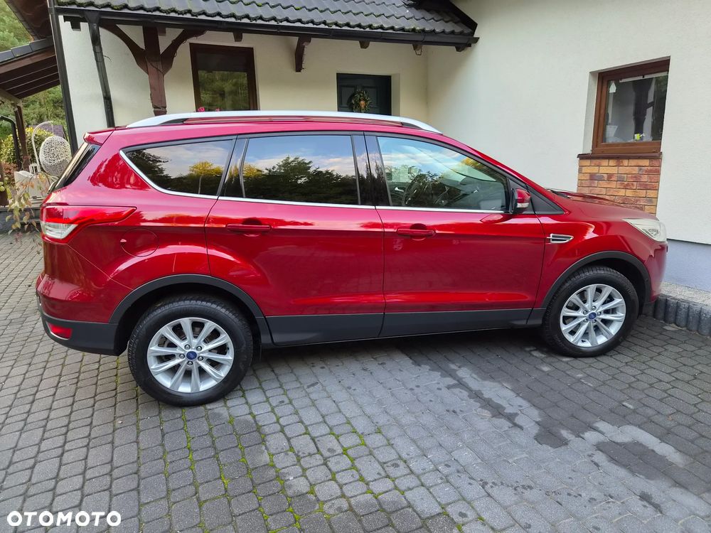Ford Kuga 2.0 TDCi 4x4 SYNC - 33