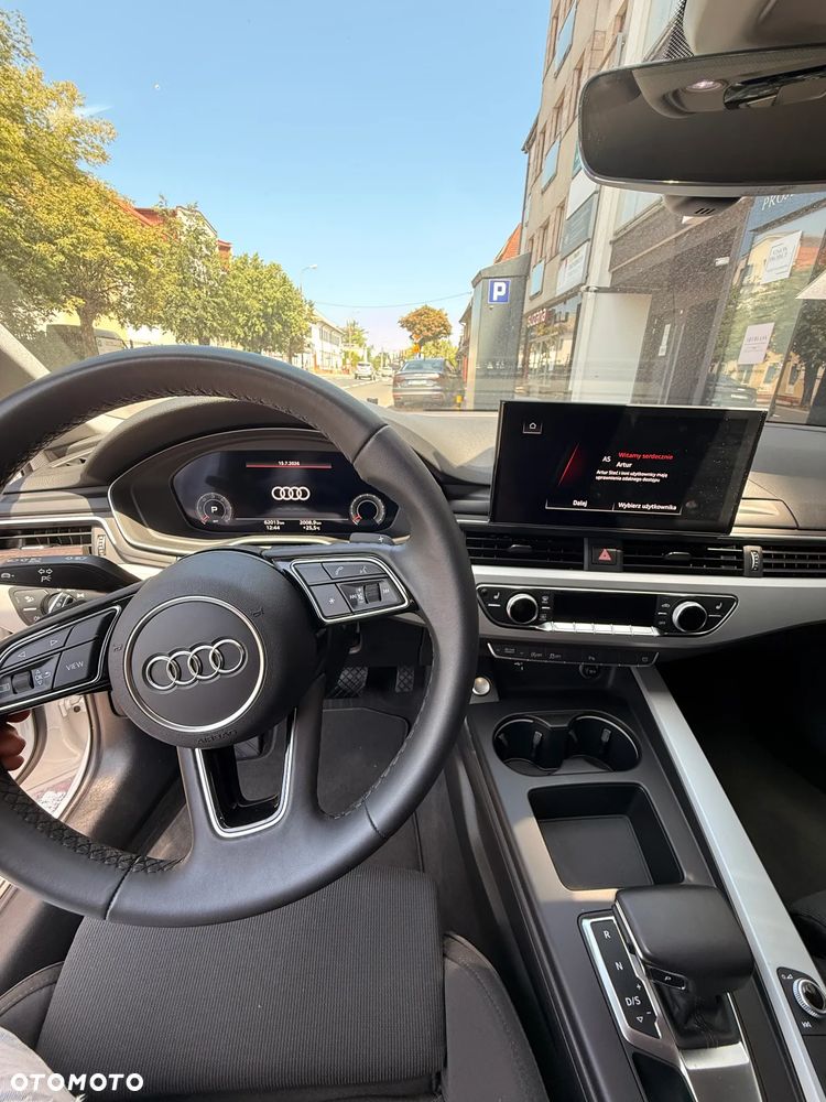 Audi A4 Avant 40 TDI mHEV Advanced S tronic - 9