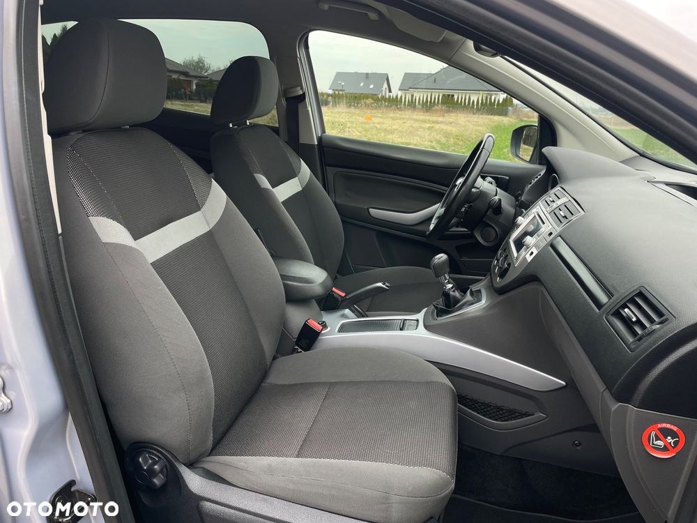 Ford Kuga 2.0 TDCi 2x4 Champions Edition - 16