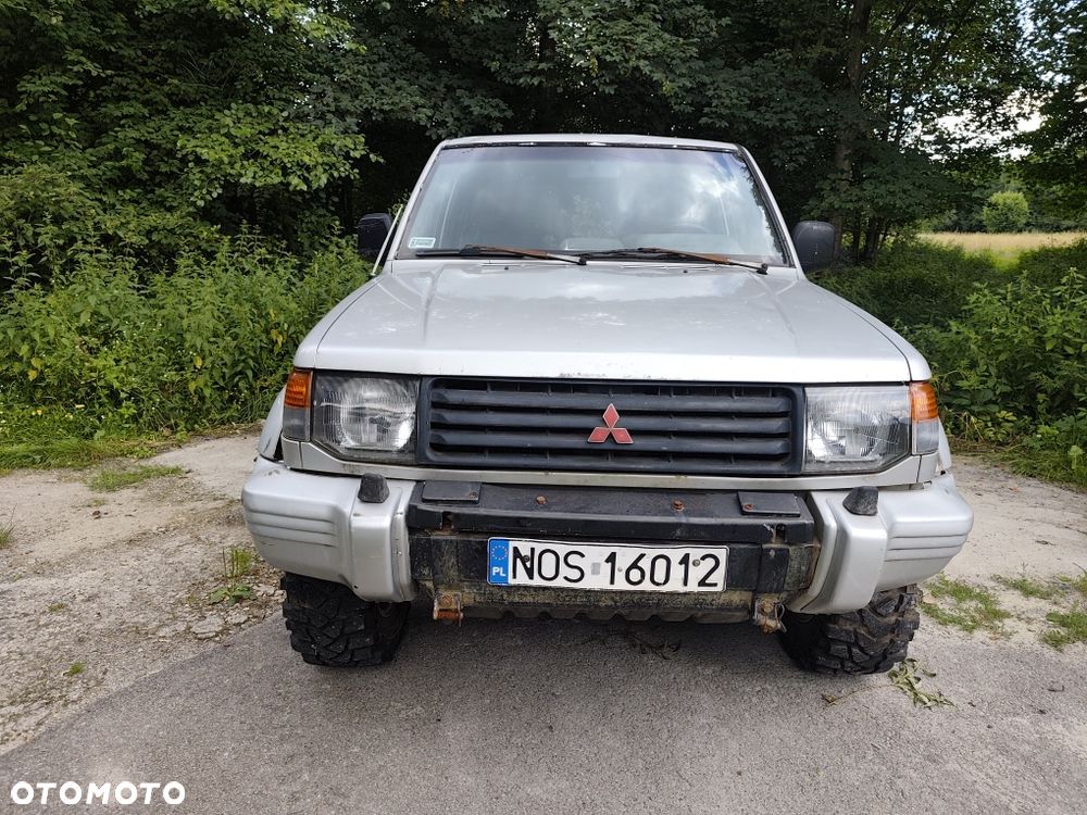 Mitsubishi Pajero - 3