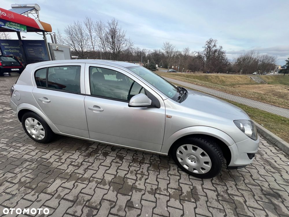 Opel Astra 1.6 - 5