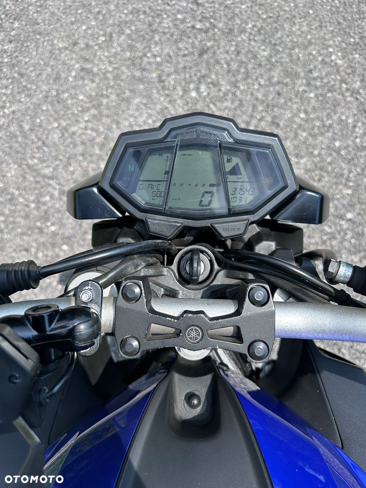 Yamaha MT - 4
