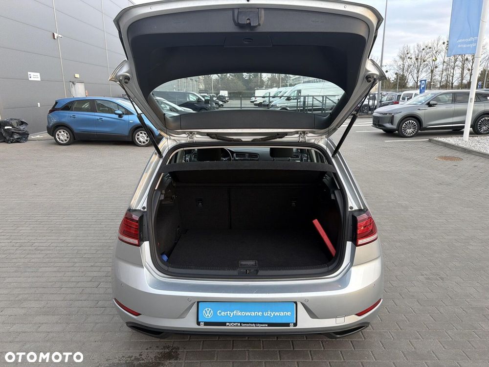 Volkswagen Golf 1.0 TSI BMT Trendline - 17