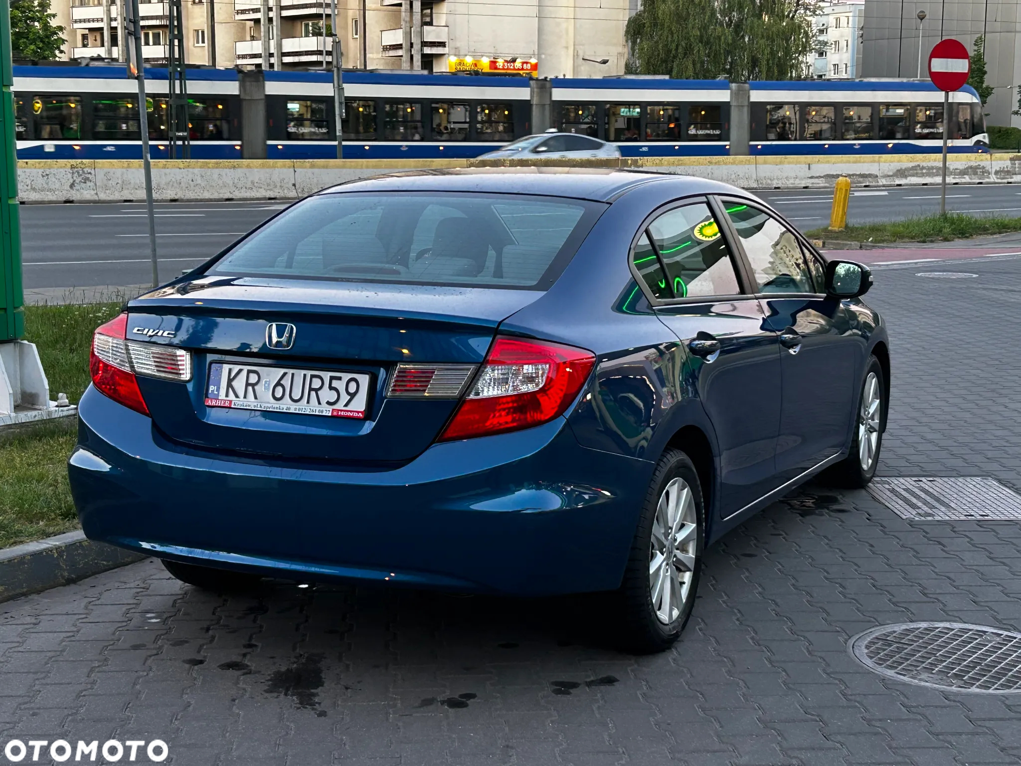 Honda Civic 1.8 Comfort - 5