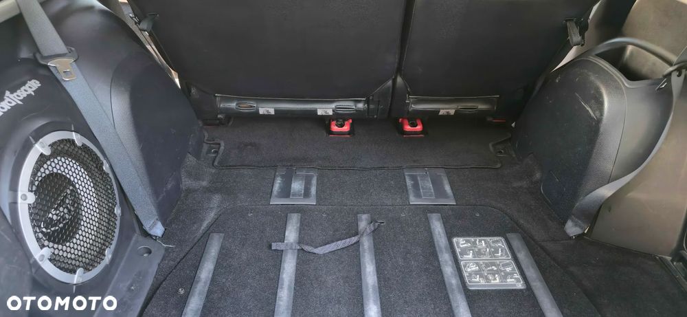 Mitsubishi Outlander 2.0 DID Instyle - 10