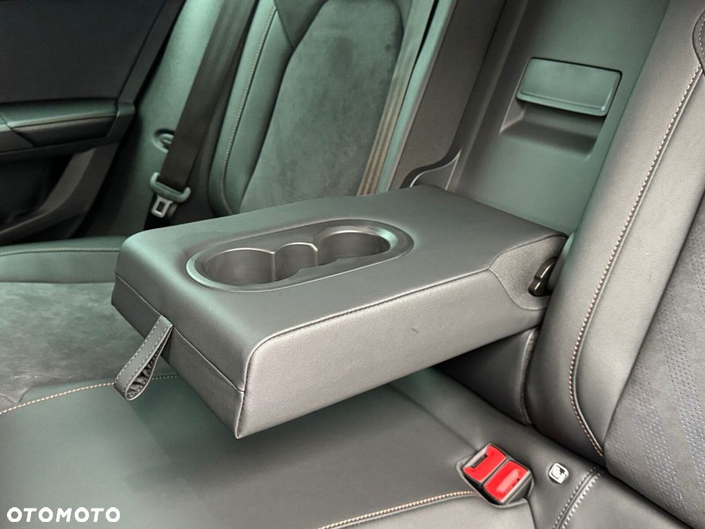 Cupra Leon Sportstourer 2.0 TSI 4Drive VZ DSG - 37