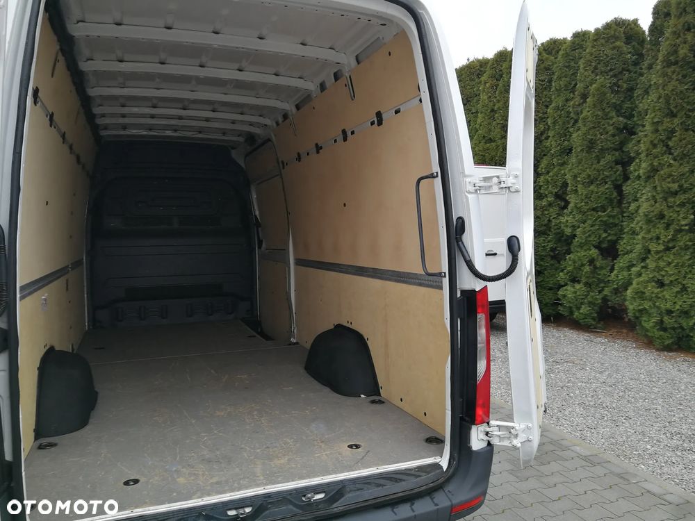 Mercedes-Benz Sprinter - 8