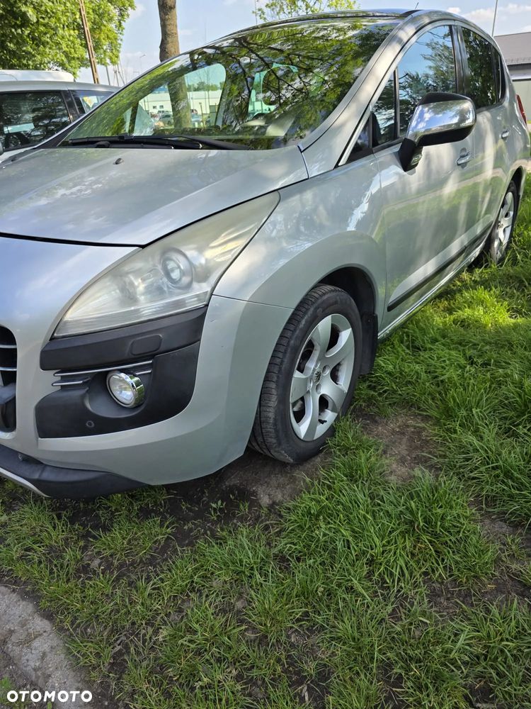 Peugeot 3008 1.6 Premium - 12