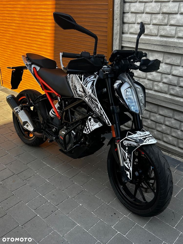 KTM Duke 125 - 1
