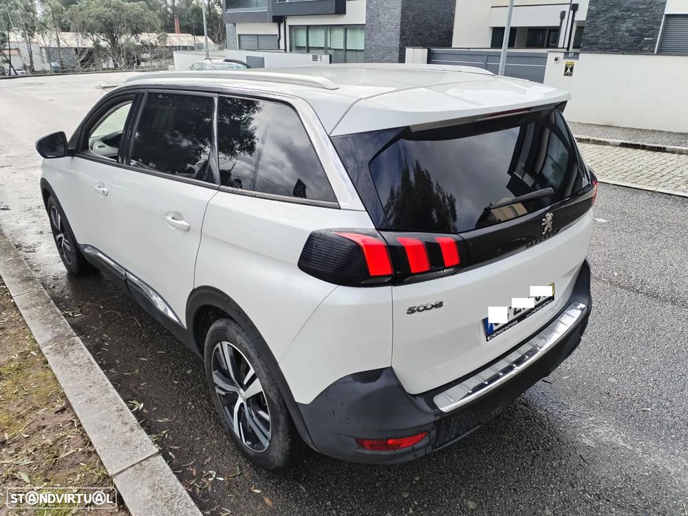 Peugeot 5008 1.5 BlueHDi Allure Pack - 4