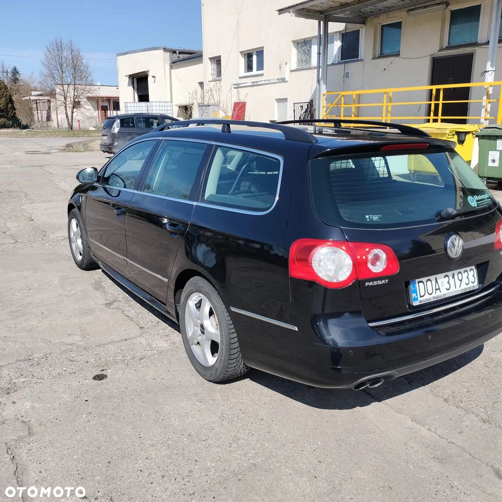Volkswagen Passat 2.0 TDI Comfortline R-Style - 6