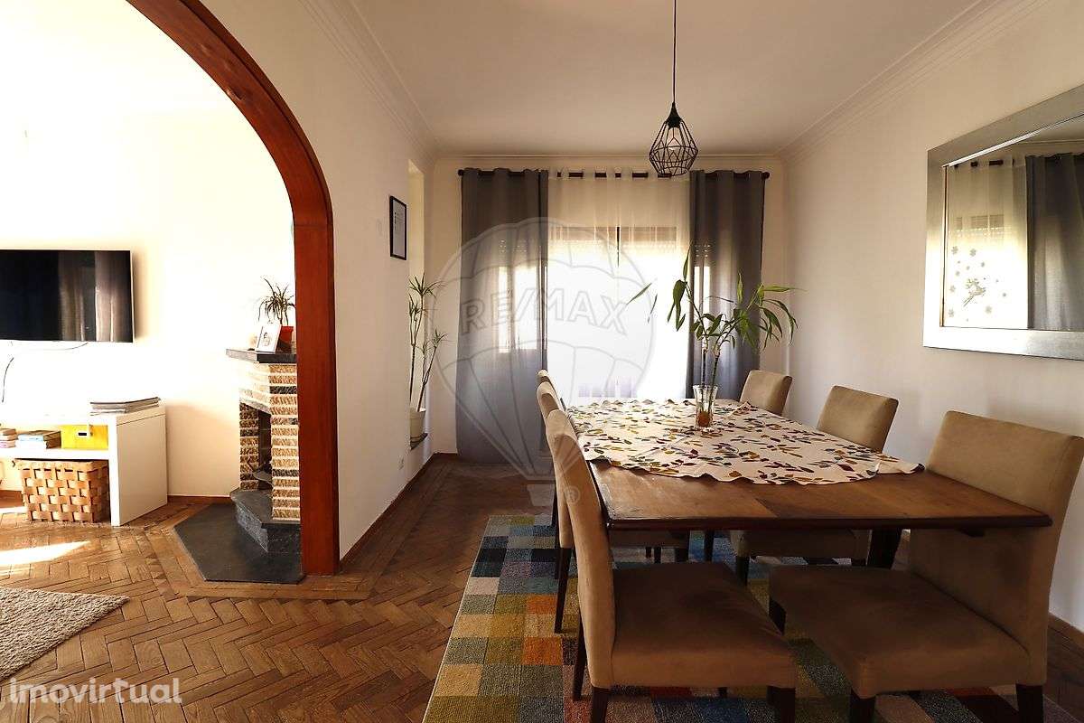 Moradia T6 para venda - Grande imagem: 2/28