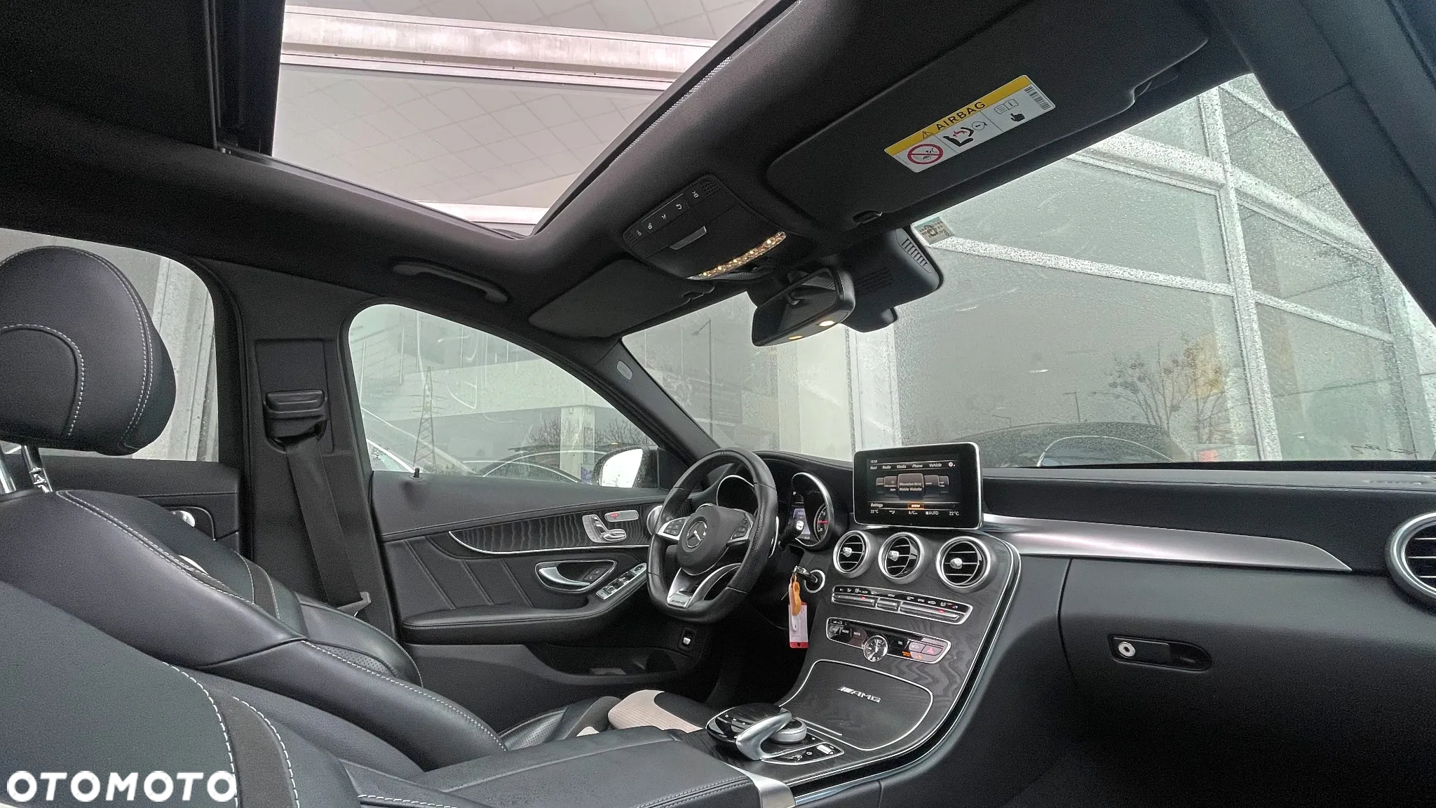 Mercedes-Benz Klasa C AMG 63 AMG Speedshift 7G-MCT - 13