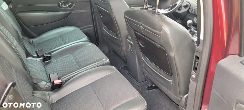 Renault Scenic - 12